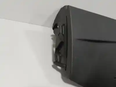 Peça sobressalente para automóvel em segunda mão porta luvas por ford focus iii 1.6 tdci referências oem iam 1750276  