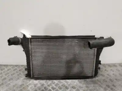 Peça sobressalente para automóvel em segunda mão INTERCOOLER por SEAT LEON (1P1)  Referências OEM IAM 1K0145803AF  
