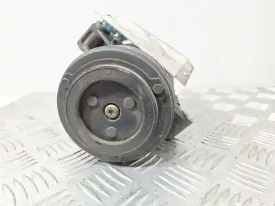 Tweedehands auto-onderdeel AIRCONDITIONING COMPRESSOR voor BMW X3 (E83) 2.0d OEM IAM-referenties 690564308  