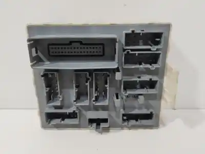 Second-hand car spare part fuse box unit for ford transit connect (p65_, p70_, p80_) 1.8 di oem iam references 518774609   Second-hand car spare part fuse box unit for ford transit connect (p65_, p70_, p80_) 1.8 di oem iam references 518774609