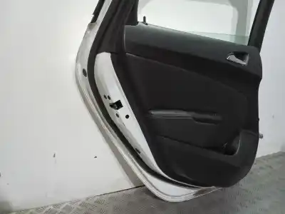 Автозапчастина б/у двері задні ліві для opel astra j sports tourer (p10) 1.6 cdti (35) посилання на oem iam 13301546  