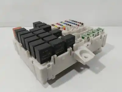 Peça sobressalente para automóvel em segunda mão caixa de fusíveis e relés por smart forfour (454) 1.3 (454.031) referências oem iam a4545400024  