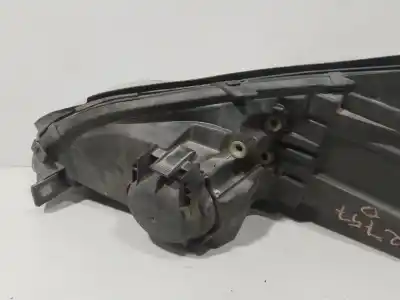 Second-hand car spare part right headlight for smart forfour (454) 1.3 (454.031) oem iam references 0301207202  