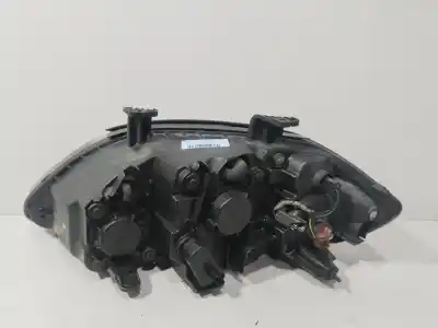 Second-hand car spare part right headlight for ssangyong rodius i 2.7 xdi 4wd oem iam references 1080502  