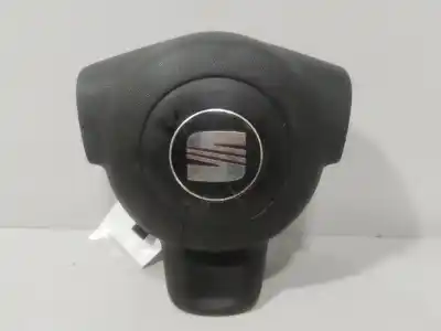 Second-hand car spare part  for SEAT LEON (1P1)  OEM IAM references 1P0880201R1MM  