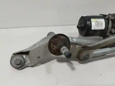 Second-hand car spare part front windshield wiper motor for nissan qashqai / qashqai +2 i (j10, nj10, jj10e) 2.0 dci oem iam references 54526611   Second-hand car spare part front windshield wiper motor for nissan qashqai / qashqai +2 i (j10, nj10, jj10e) 2.0 dci oem iam references 54526611