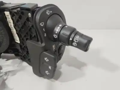 Pezzo di ricambio per auto di seconda mano comando multifunzione per renault scénic ii (jm0/1_) 1.9 dci (jm14) riferimenti oem iam 61880052   Pezzo di ricambio per auto di seconda mano comando multifunzione per renault scénic ii (jm0/1_) 1.9 dci (jm14) riferimenti oem iam 61880052