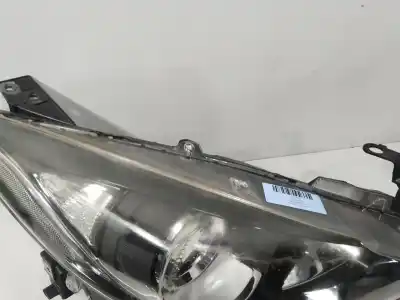 Second-hand car spare part right headlight for mazda 3 (bm, bn) 2.2 d oem iam references bhr1510k0a  