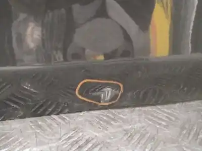 Peça sobressalente para automóvel em segunda mão porta dianteira direita por bmw 1 (e81) 118 i referências oem iam 41515a2a382  