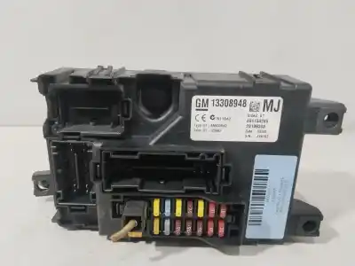 Peça sobressalente para automóvel em segunda mão  por OPEL CORSA D (S07)  Referências OEM IAM 13308948  