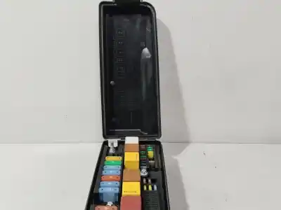 Автозапчасти б/у блок реле/предохранителей за opel vectra c gts (z02) 1.9 cdti (f68) ссылки oem iam 13205802  