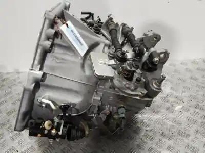 Pezzo di ricambio per auto di seconda mano riduttore per mazda 3 (bm, bn) 2.2 d riferimenti oem iam d6040 6th0323294 