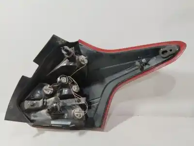 Second-hand car spare part left tailgate light for ford focus iii 1.6 tdci oem iam references 1825321  