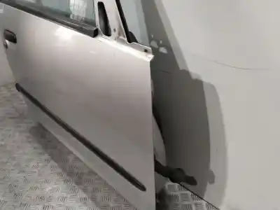 Автозапчастина б/у передні праві двері для mitsubishi colt vi (z3_a, z2_a) 1.5 di-d (z39a) посилання на oem iam mn161884  