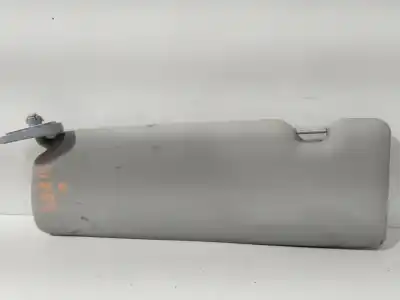 Second-hand car spare part right sunshade for bmw 1 (e87) 118 d oem iam references 1010472400  