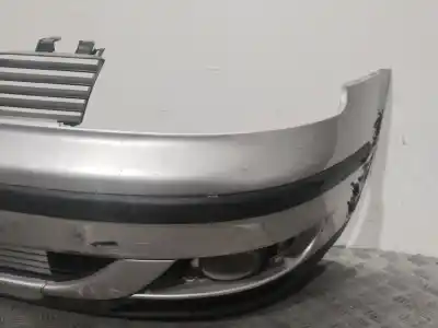 Peça sobressalente para automóvel em segunda mão para choques dianteiro por seat leon (1m1) 1.9 tdi referências oem iam 1m0807217am  