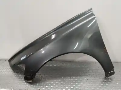 Peça sobressalente para automóvel em segunda mão GUARDA-LAMAS DIANTEIRO DIREITO por VOLVO V50 (545) D5 Referências OEM IAM 31278845  