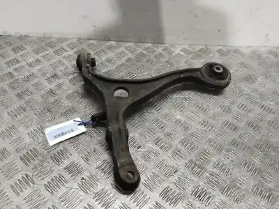Peça sobressalente para automóvel em segunda mão BRAÇO DE SUSPENSÃO INFERIOR DIANTEIRO DIREITO por HONDA ACCORD VII (CL, CN) 2.2 i-CTDi (CN1) Referências OEM IAM 51350SEFE00  