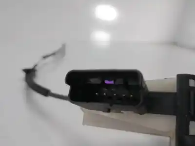 Автозапчасти б/у замок передней правой двери за citroen c4 lim. live edition ссылки oem iam 9685351480  