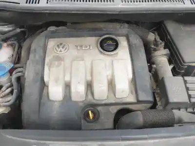 Автозапчасти б/у ПОЛНЫЙ ДВИГАТЕЛЬ за VOLKSWAGEN TOURAN (1T1)  ссылки OEM IAM AVQ  