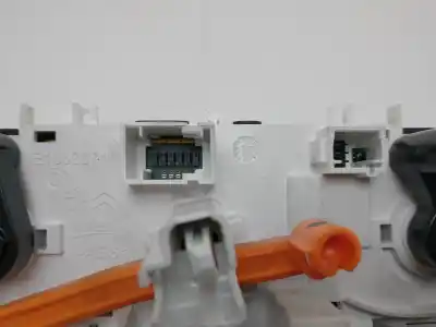Peça sobressalente para automóvel em segunda mão comando de sofagem (chauffage / ar condicionado)  por peugeot 208 active referências oem iam 96722483zd