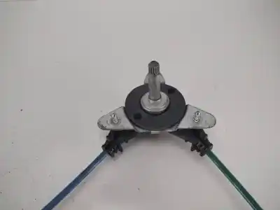 Peça sobressalente para automóvel em segunda mão elevador de vidros traseiro esquerdo por peugeot 208 active referências oem iam 9673153980