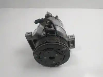 Peça sobressalente para automóvel em segunda mão compressor de ar condicionado a/a a/c por renault twingo iii luxe 71 cv / 52 kw referências oem iam 926002090r  a4538307000