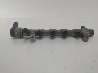 Peça sobressalente para automóvel em segunda mão régua / rampa de injetores por audi a4 b8 (8k2) 2.0 tdi referências oem iam 03l130089q  