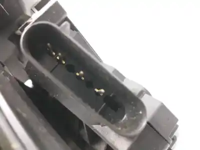 Автозапчасти б/у замок задней правой двери за ford focus lim. (cb8) ambiente ссылки oem iam 921764105  