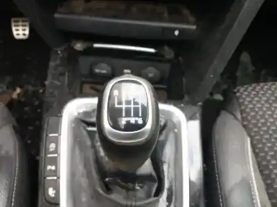 Pezzo di ricambio per auto di seconda mano pomello della leva del cambio per kia xceed concept 119 cv / 88 kw riferimenti oem iam 