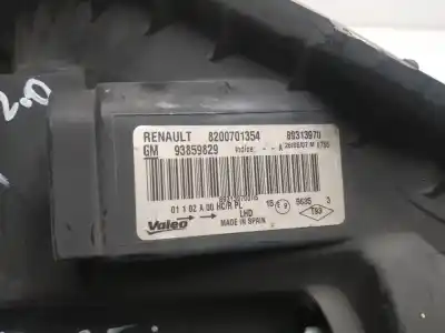 Peça sobressalente para automóvel em segunda mão farol / farolim esquerdo por renault trafic combi (ab 4.01) 9 - plazas (l1h1) acristalado. combi corto referências oem iam 938592829  8200701354