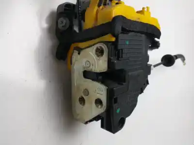 Second-hand car spare part left front door lock for kia cee'd (jd) 1.4 cvvt oem iam references 81310a2100