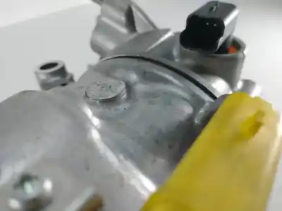 İkinci el araba yedek parçası KLIMA KOMPRESÖRÜ için CITROEN C4 LIM.  OEM IAM referansları 1380N  9998612172201