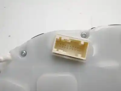 Peça sobressalente para automóvel em segunda mão quadrante por peugeot 208 style referências oem iam   982262158000