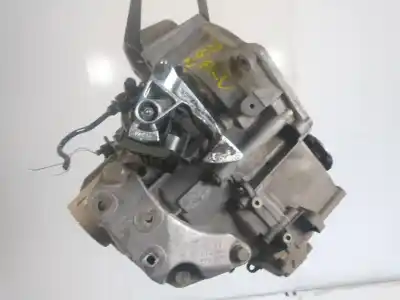 Tweedehands auto-onderdeel VERSNELLINGSBAK voor VOLKSWAGEN TOURAN (1T1, 1T2)  OEM IAM-referenties KNR  KNR