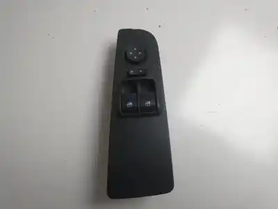 Pièce détachée automobile d'occasion COMMANDE DE LÈVE VITRE AVANT GAUCHE pour FIAT PUNTO (EVO) (199)  Références OEM IAM 14506C030  14506C030