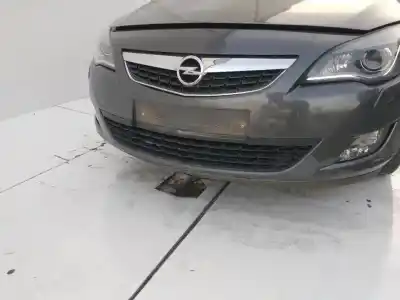 Pezzo di ricambio per auto di seconda mano paraurti anteriore per opel astra j (p10) 1.4 turbo (68) riferimenti oem iam   