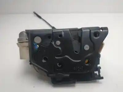 Second-hand car spare part left front door lock for seat leon (1p1) reference oem iam references   