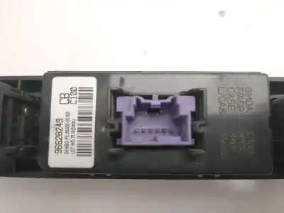 Second-hand car spare part multifunction display for chevrolet captiva 2.0 vcdi lt oem iam references 96628249  2010034142