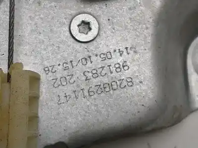 Peça sobressalente para automóvel em segunda mão Elevador De Vidros Dianteiro Direito por RENAULT CLIO III Extreme 106 CV / 78 KW Referências OEM IAM 31316851333  400861