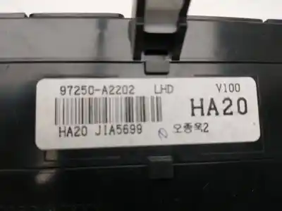 Second-hand car spare part heating / air conditioning control panel for kia cee´d drive oem iam references 97250a2202  