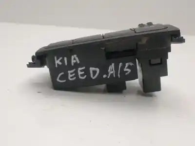 Peça sobressalente para automóvel em segunda mão Comutador De Luzes por KIA CEE´D 1.0 TGDI CAT Referências OEM IAM 49D10H1000  93300A2100WKL10K