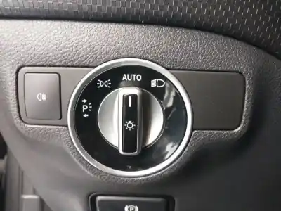 Автозапчасти б/у  за MERCEDES-BENZ CLASE A (W176)  ссылки OEM IAM A2129050551  