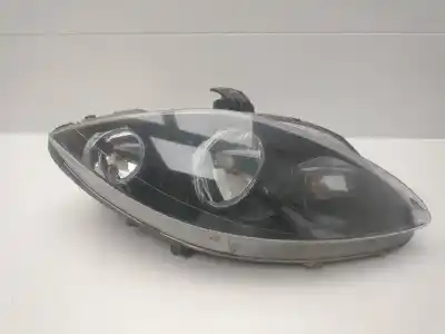 Second-hand car spare part right headlight for seat toledo iii (5p2) 1.6 oem iam references 89315809  