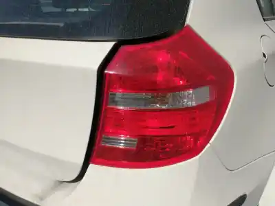 Peça sobressalente para automóvel em segunda mão  por BMW SERIE 1 BERLINA (E81/E87)  Referências OEM IAM A055364 63216924502 63210397035