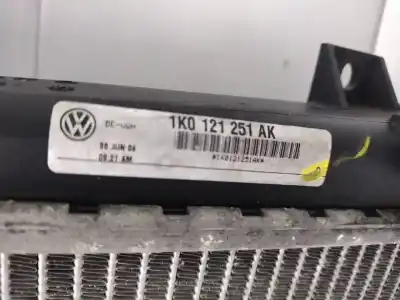 Pezzo di ricambio per auto di seconda mano Radiatore D Acqua per AUDI A3 (8P) 1.9 TDI Ambiente Riferimenti OEM IAM 1K0121251AK  