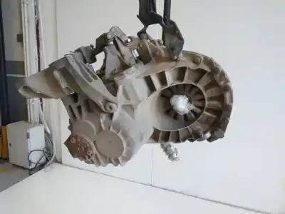 Second-hand car spare part gearbox for ford transit combi ´06 ft 260 corto oem iam references 6c1r7002aa  6c1r7002aa