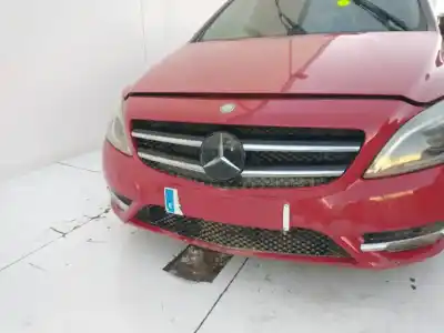 Автозапчасти б/у ПЕРЕДНИЙ БАМПЕР за MERCEDES-BENZ CLASE B (W246) B 180 CDI (246.212) 109 CV / 80 KW ссылки OEM IAM   