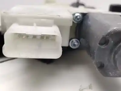 Second-hand car spare part passenger side right window regulator for citroen c4 picasso vtn@v 109 cv / 80 kw oem iam references 9616272480  