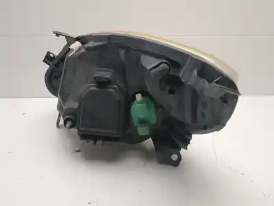 Second-hand car spare part right headlight for renault twingo dynamique oem iam references 8200629470  